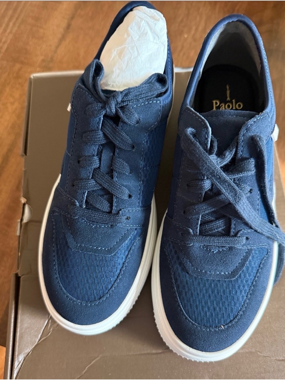 Lines Paolo women’s Navy Casual Sneakers